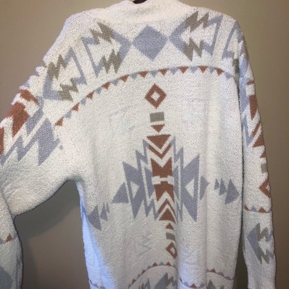 Open-front cardigan sweater - Picture 5 of 6